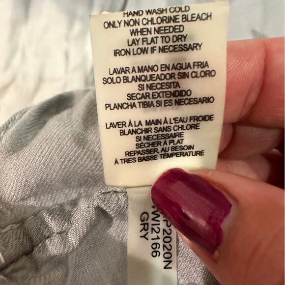 🍷Calvin Klein grey and white tie dye printed striped circle infinity scarf - Picture 6 of 6